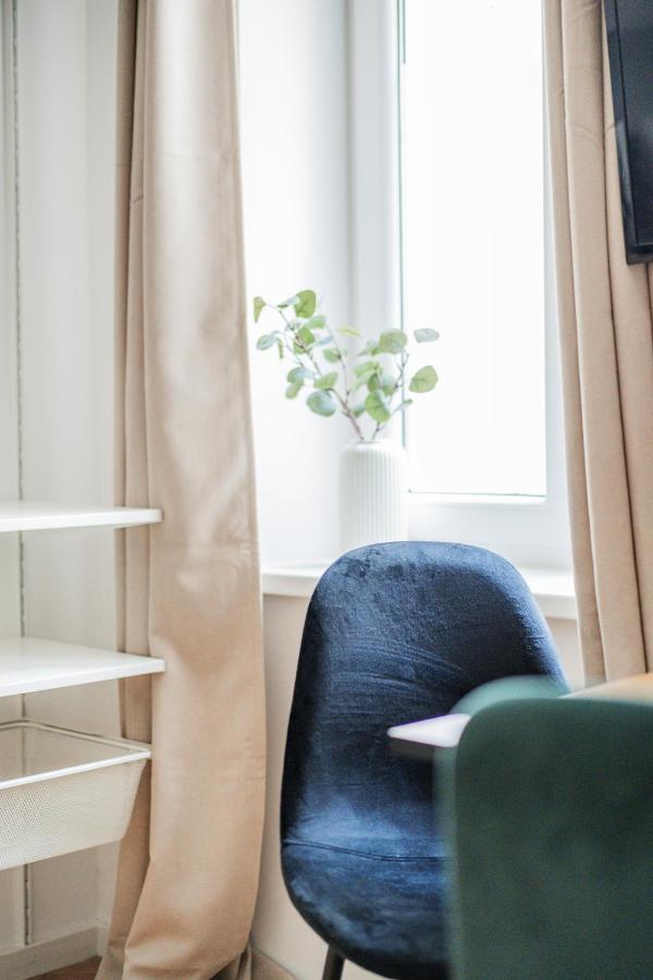 The 15'S Apartments Wina Bagian luar foto